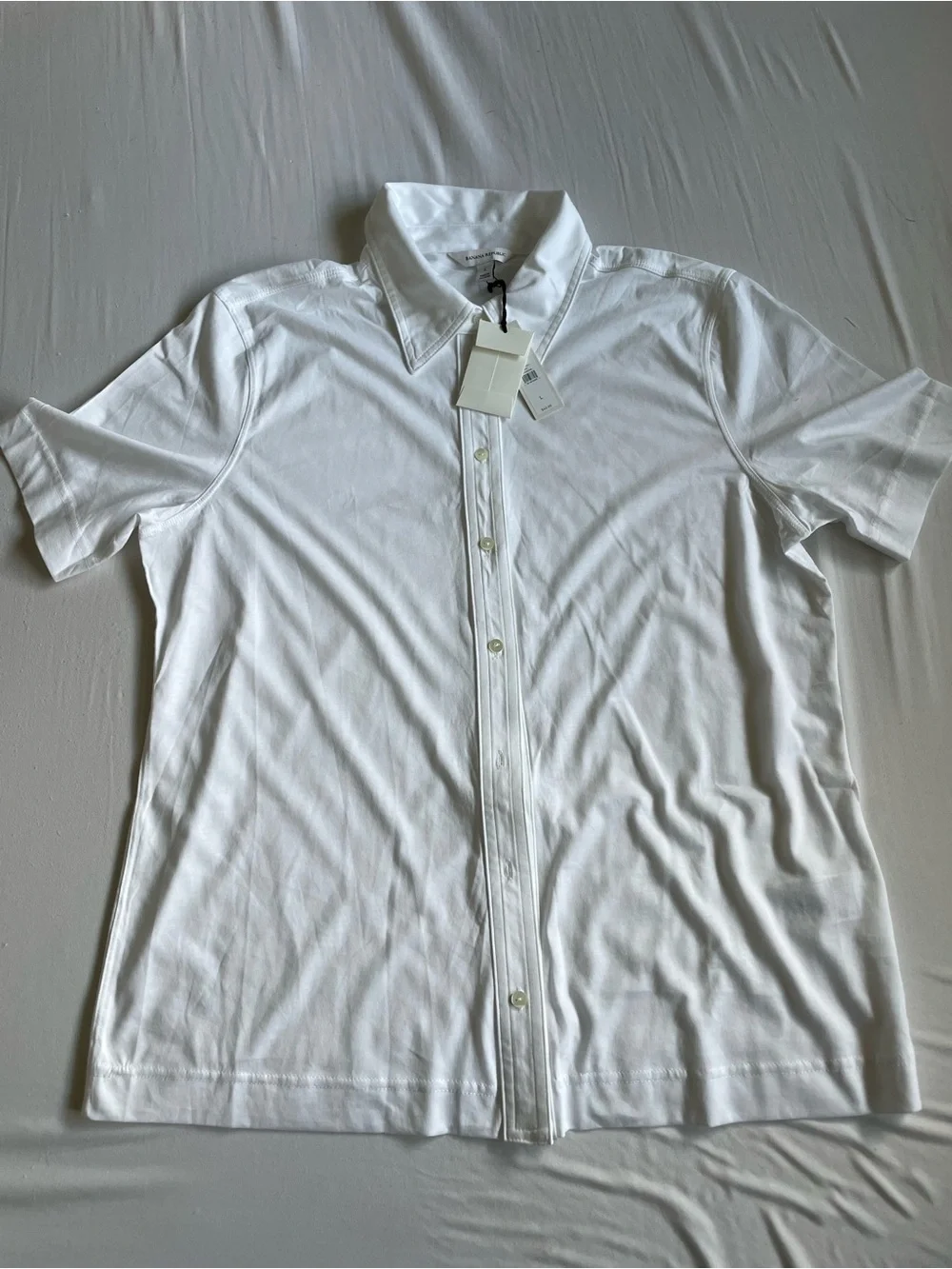Banana Republic Men’s Cotton Knit White Short-Sleeve Button-Down Shirt
